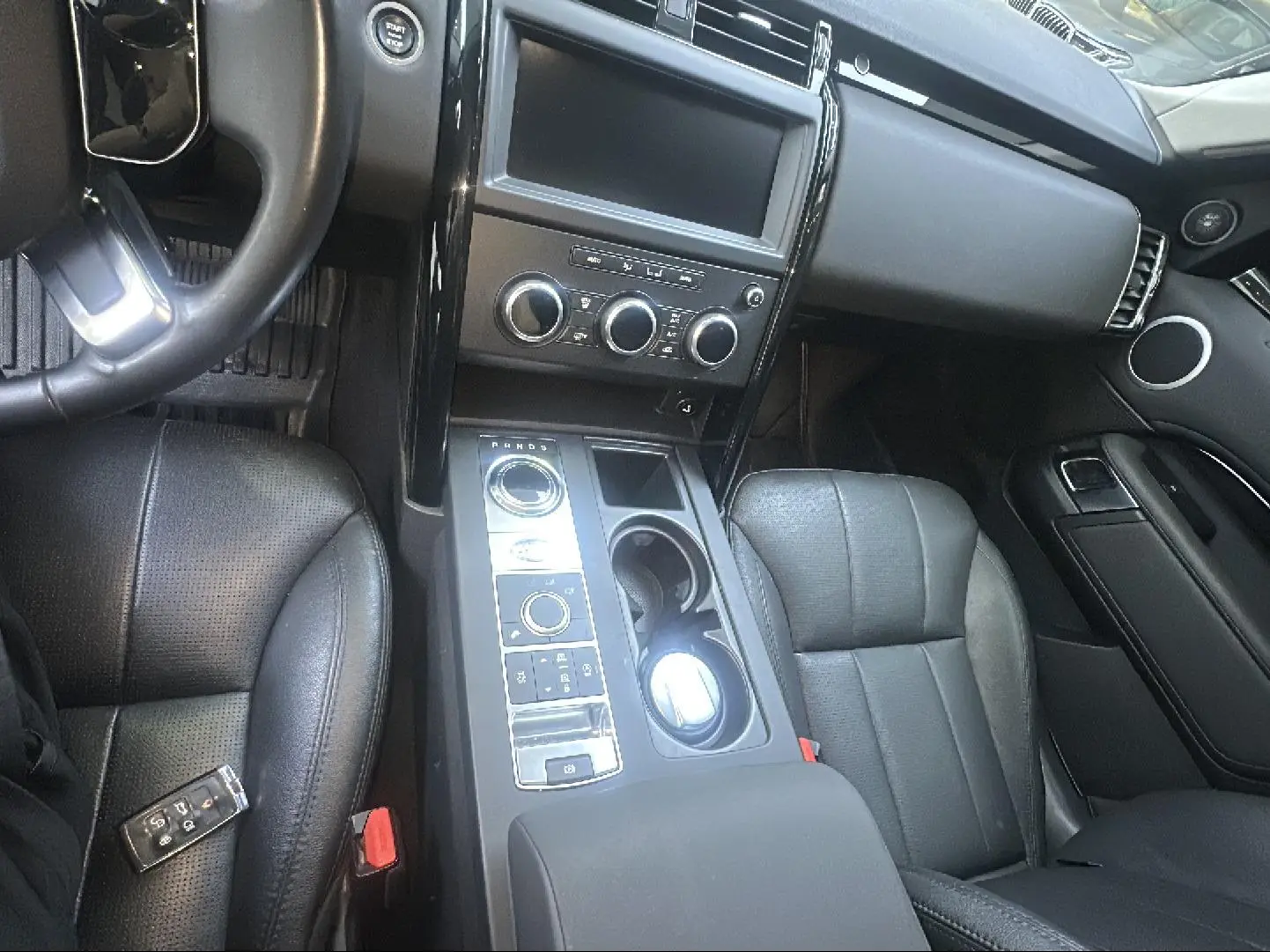 Land Rover Discovery 2020 2.0T SE