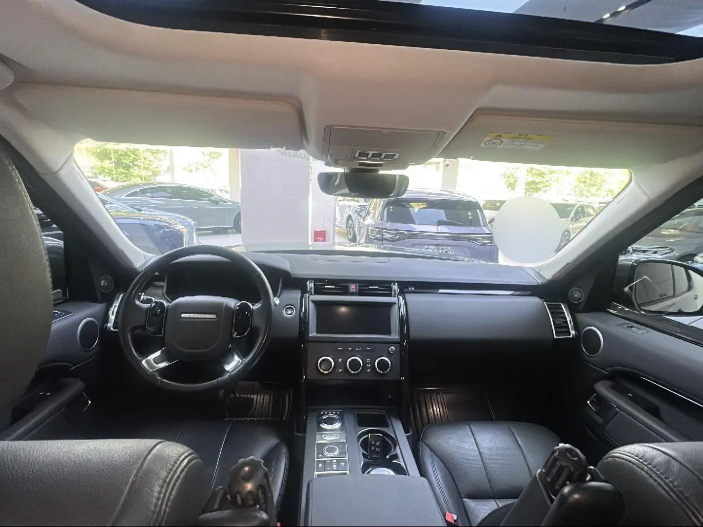 Land Rover Discovery 2020 2.0T SE