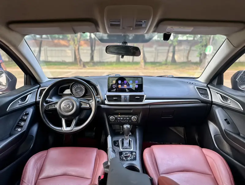 Mazda3 Angkesela 2017 Sedan 1.5L Automatic Comfort Type National VI