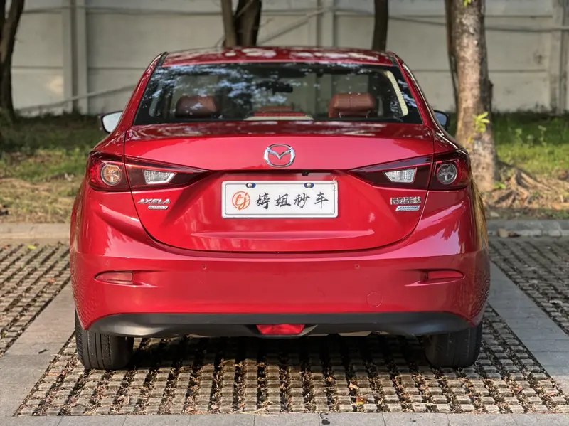 Mazda3 Angkesela 2017 Sedan 1.5L Automatic Comfort Type National VI
