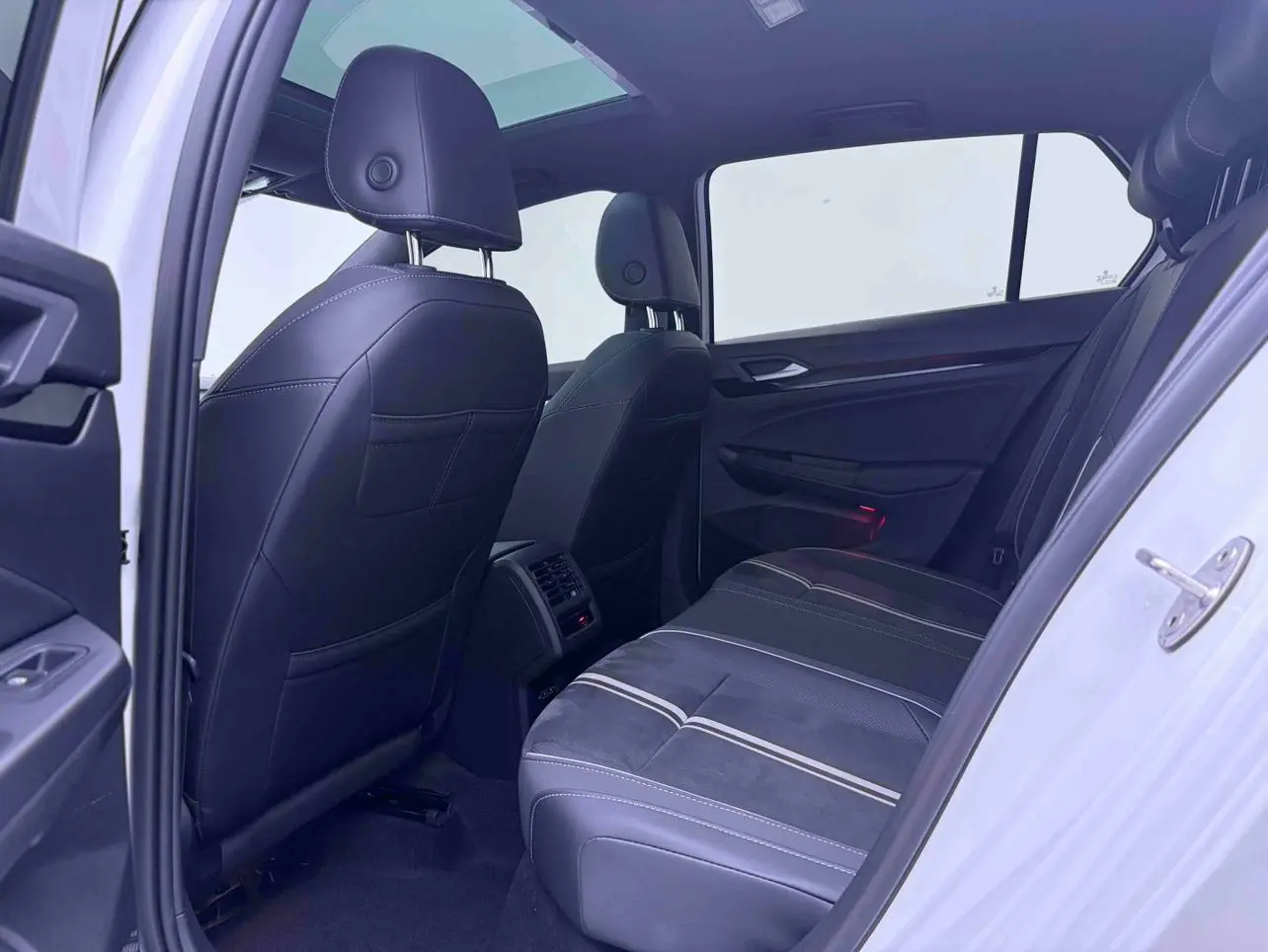 Volkswagen Golf 2021 280TSI DSG R-Line