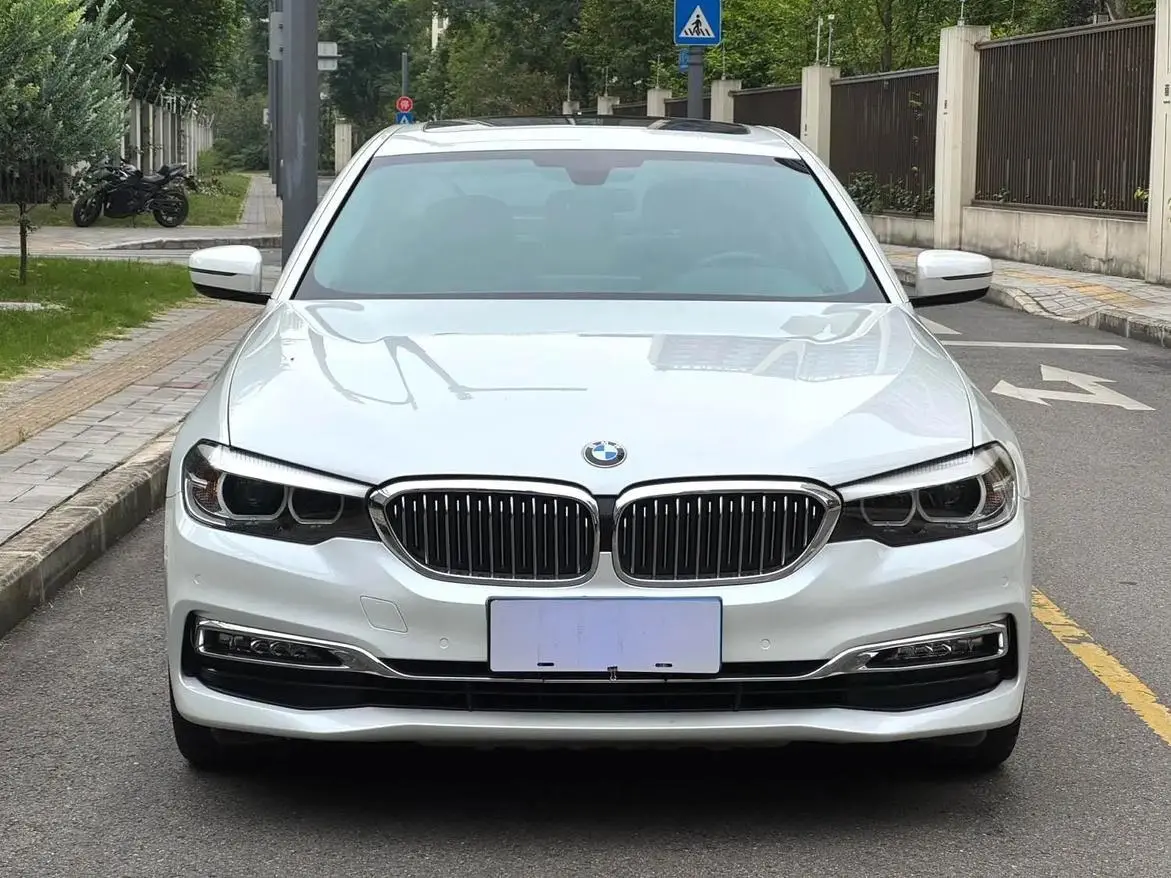 BMW 5 Series 2018 Facelift 530Li Leading Luxury Package