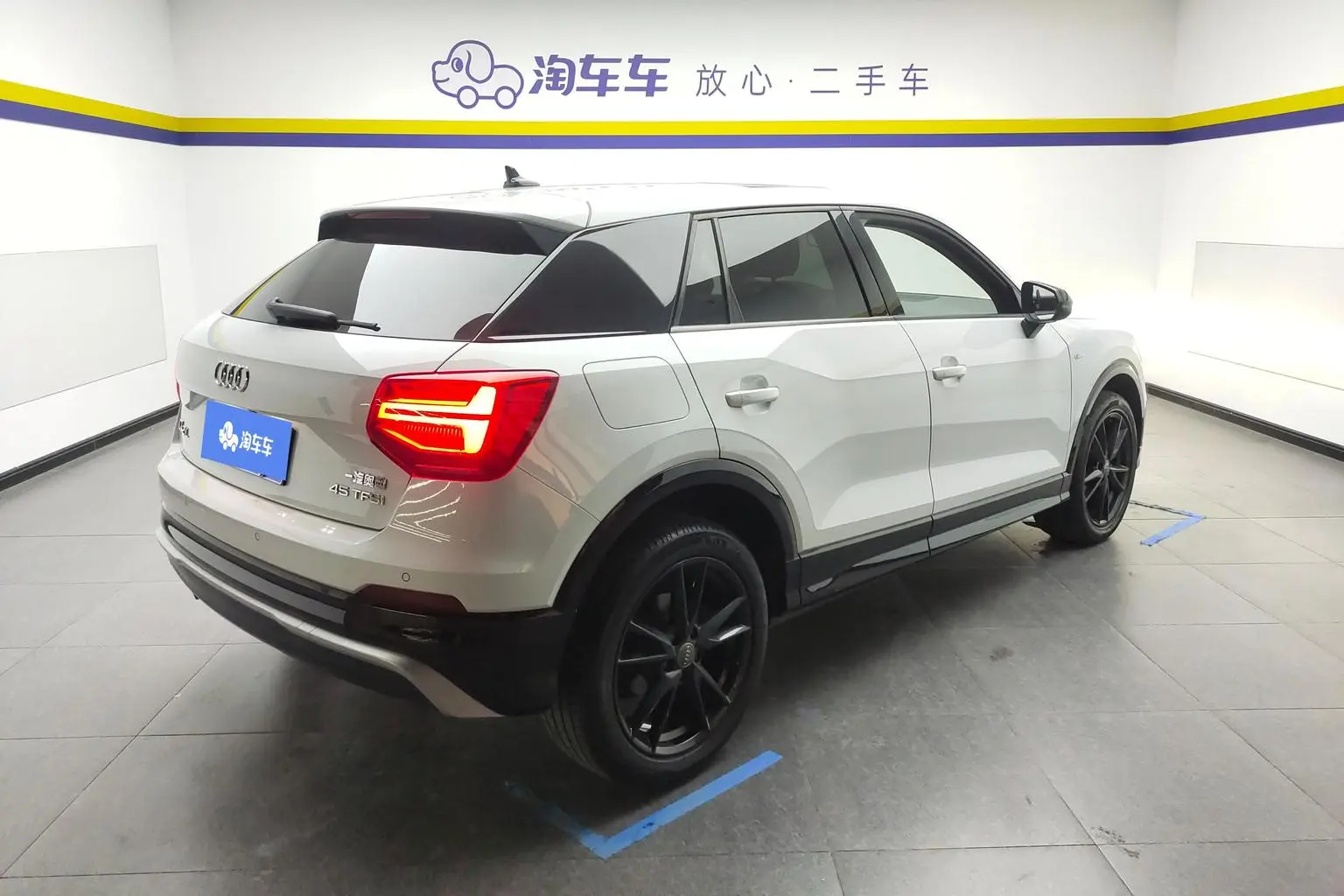 Audi Q2L 2018 35TFSI China VI