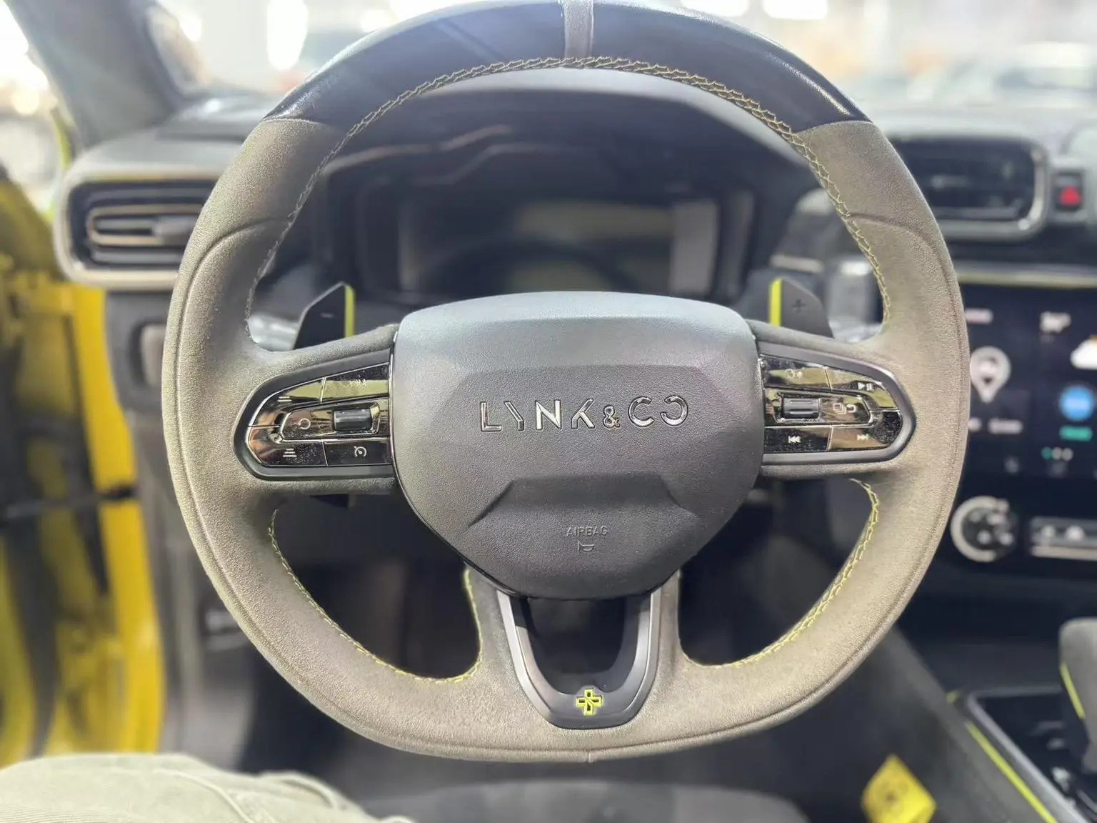 Lynk & Co 03 2019 03+ Facelift 2.0TD Auto Yufeng