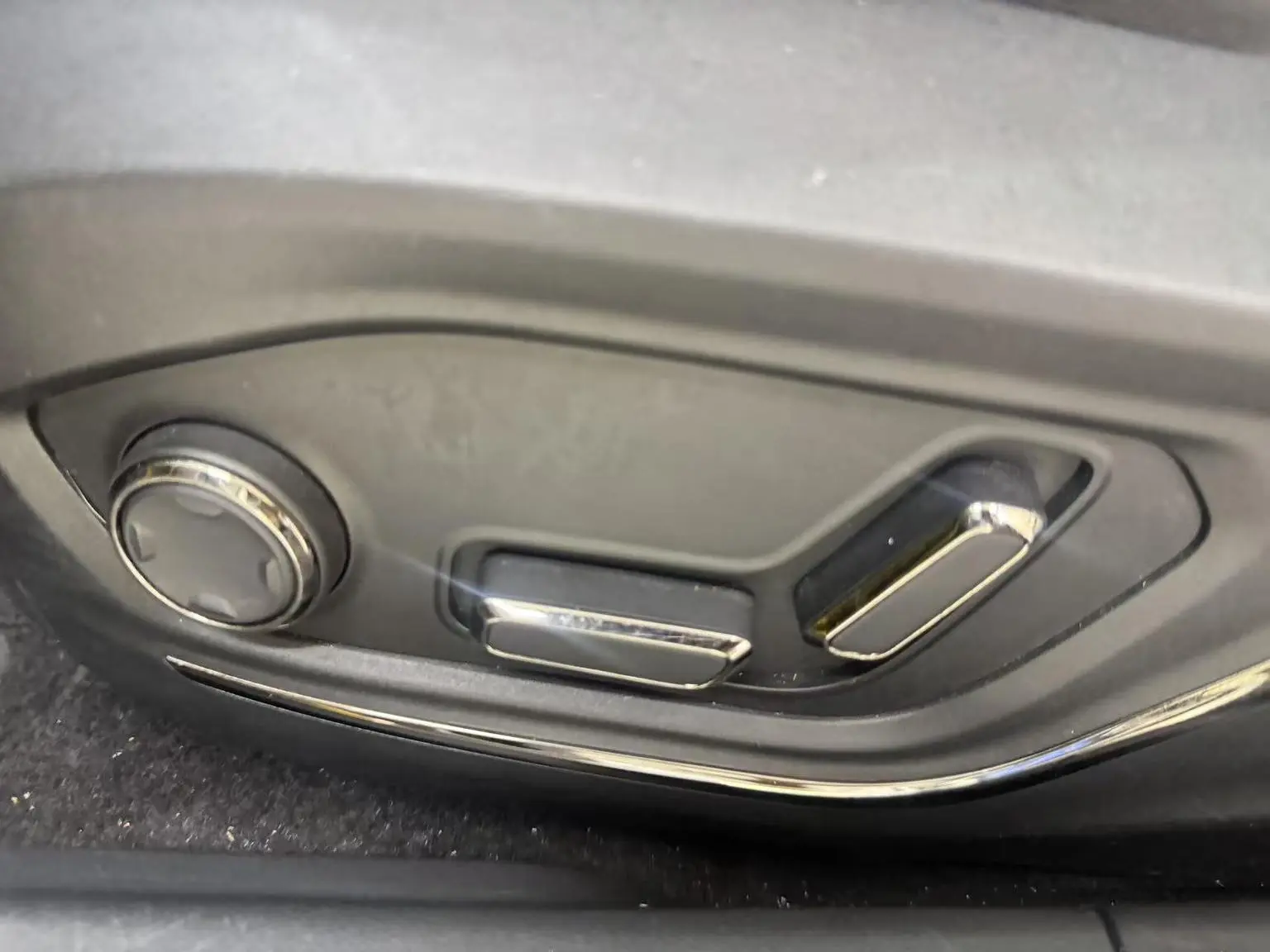 Lynk & Co 03 2019 03+ Facelift 2.0TD Auto Yufeng