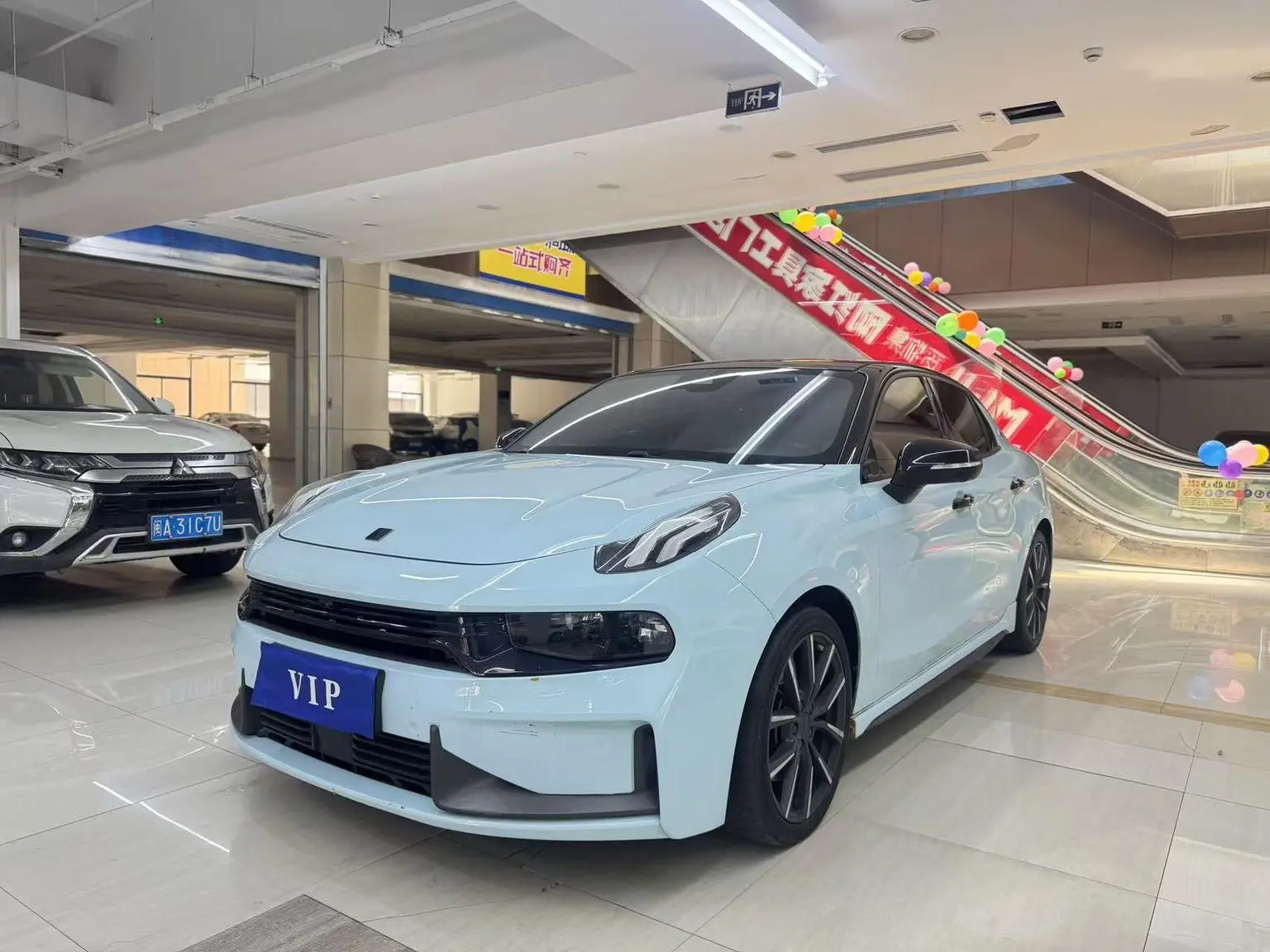 Lynk & Co 03 2019 03+ Facelift 2.0TD Auto Yufeng