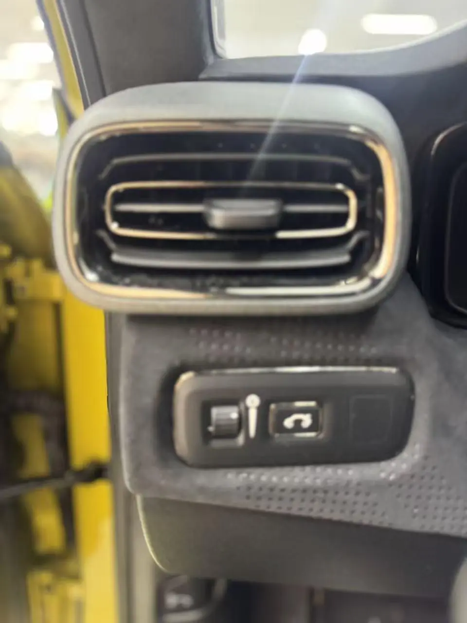 Lynk & Co 03 2019 03+ Facelift 2.0TD Auto Yufeng