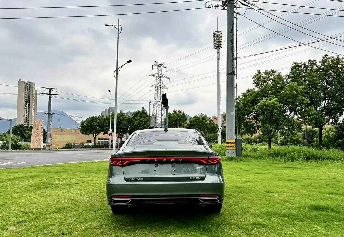 Chery Arrizo 8 PRO 2025 1.6T DCT Luxury +
