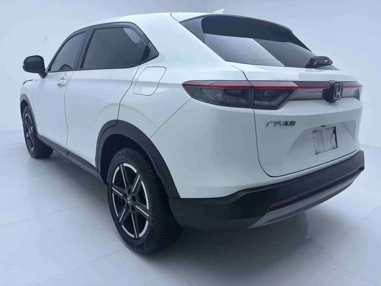 Honda Vezel 2023 1.5L CVT Pioneer