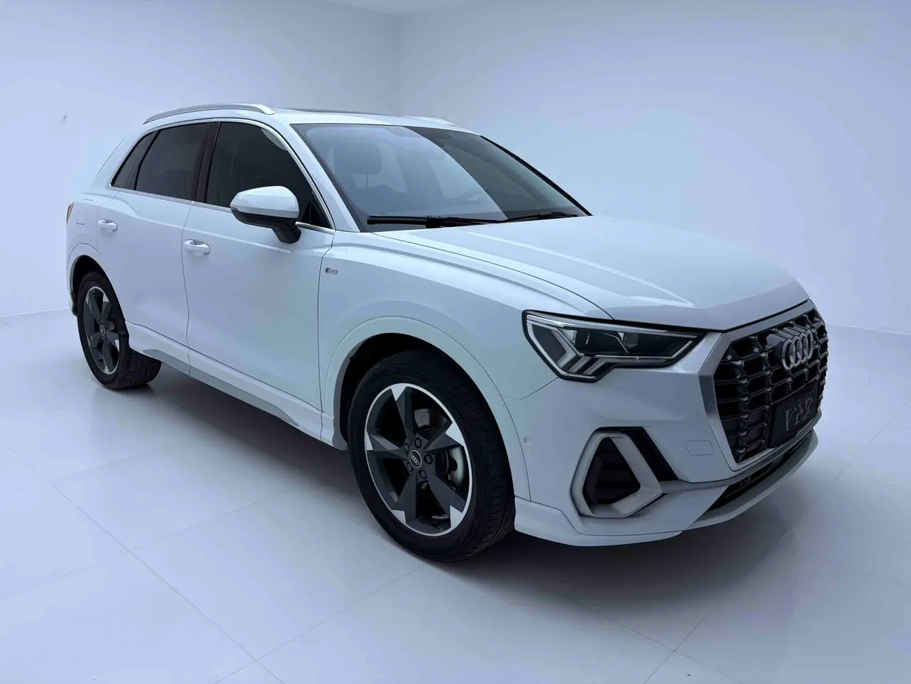 Audi Q3 2022 35 TFSI Dynamic Fashion