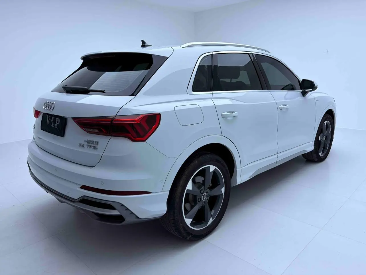 Audi Q3 2022 35 TFSI Dynamic Fashion
