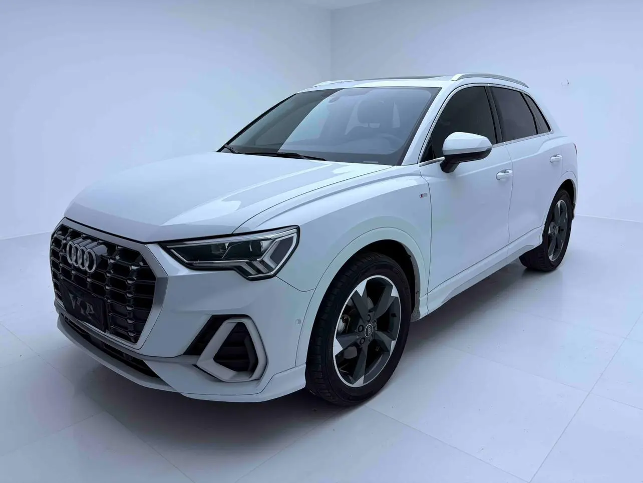 Audi Q3 2022 35 TFSI Dynamic Fashion