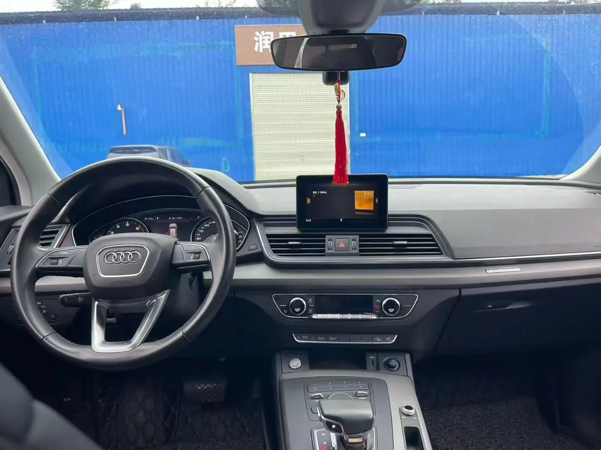 Audi Q5L 2018 40 TFSI Progressive China V