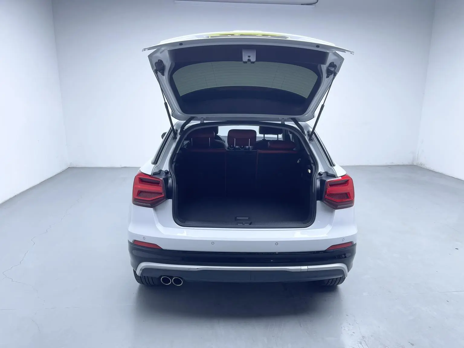 Audi Q2L 2018 35TFSI China VI