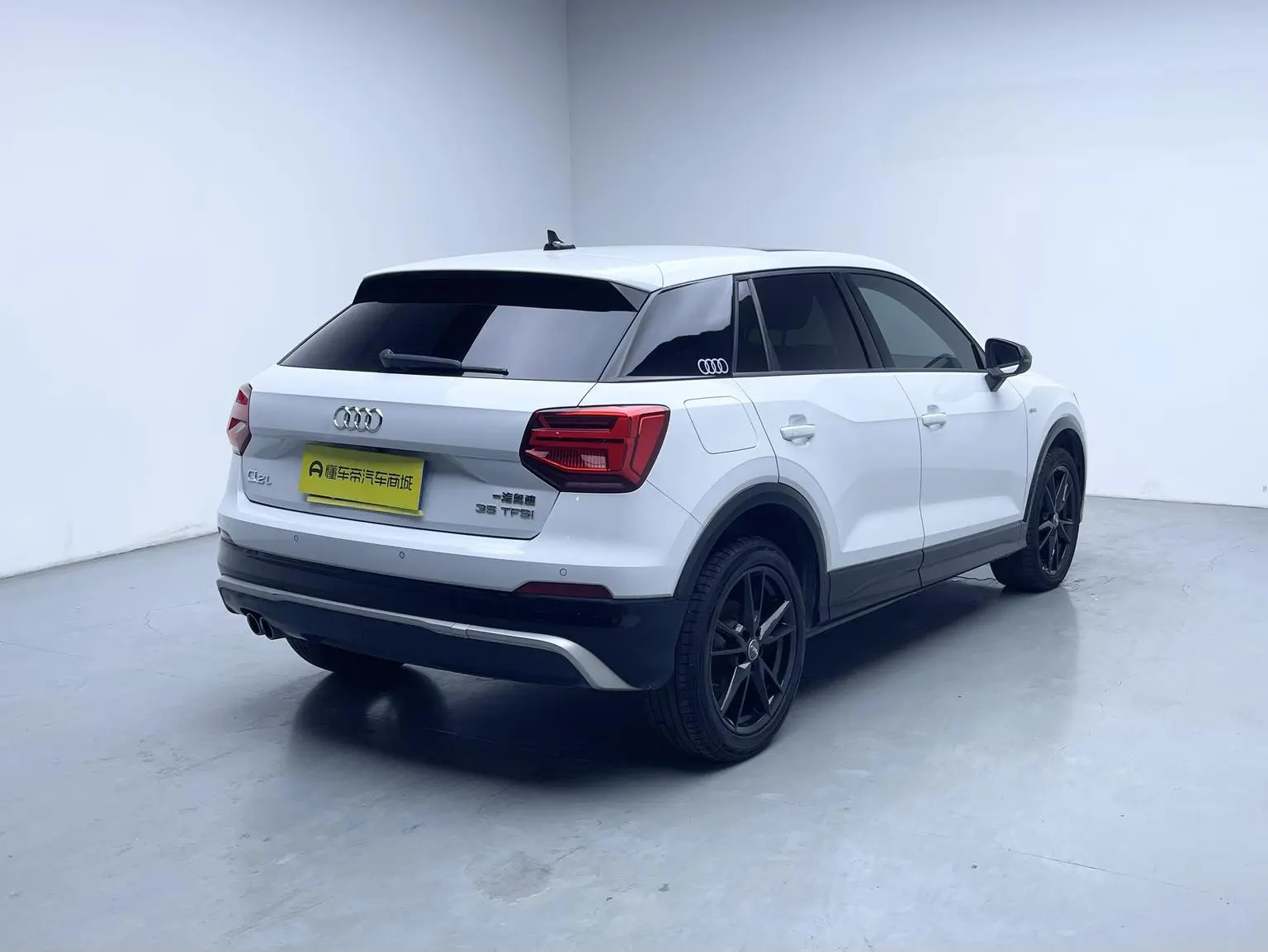 Audi Q2L 2018 35TFSI China VI