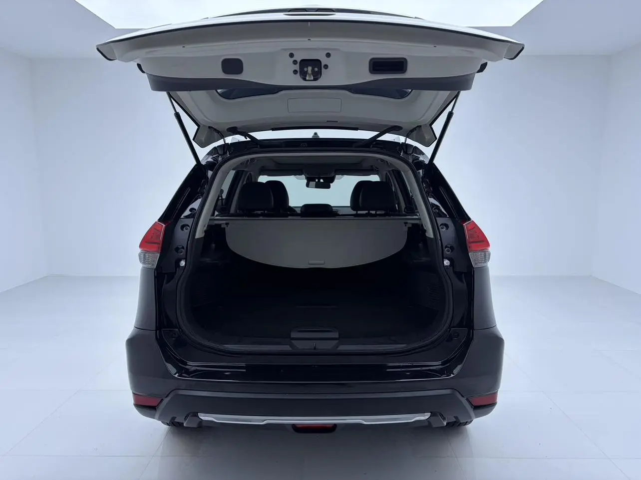Nissan X-Trail 2022 Facelift 2.0L 2WD Smart Connected Exclusive