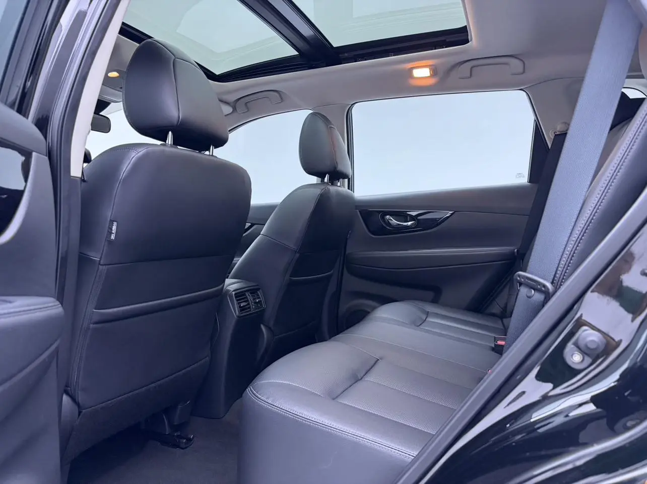 Nissan X-Trail 2022 Facelift 2.0L 2WD Smart Connected Exclusive
