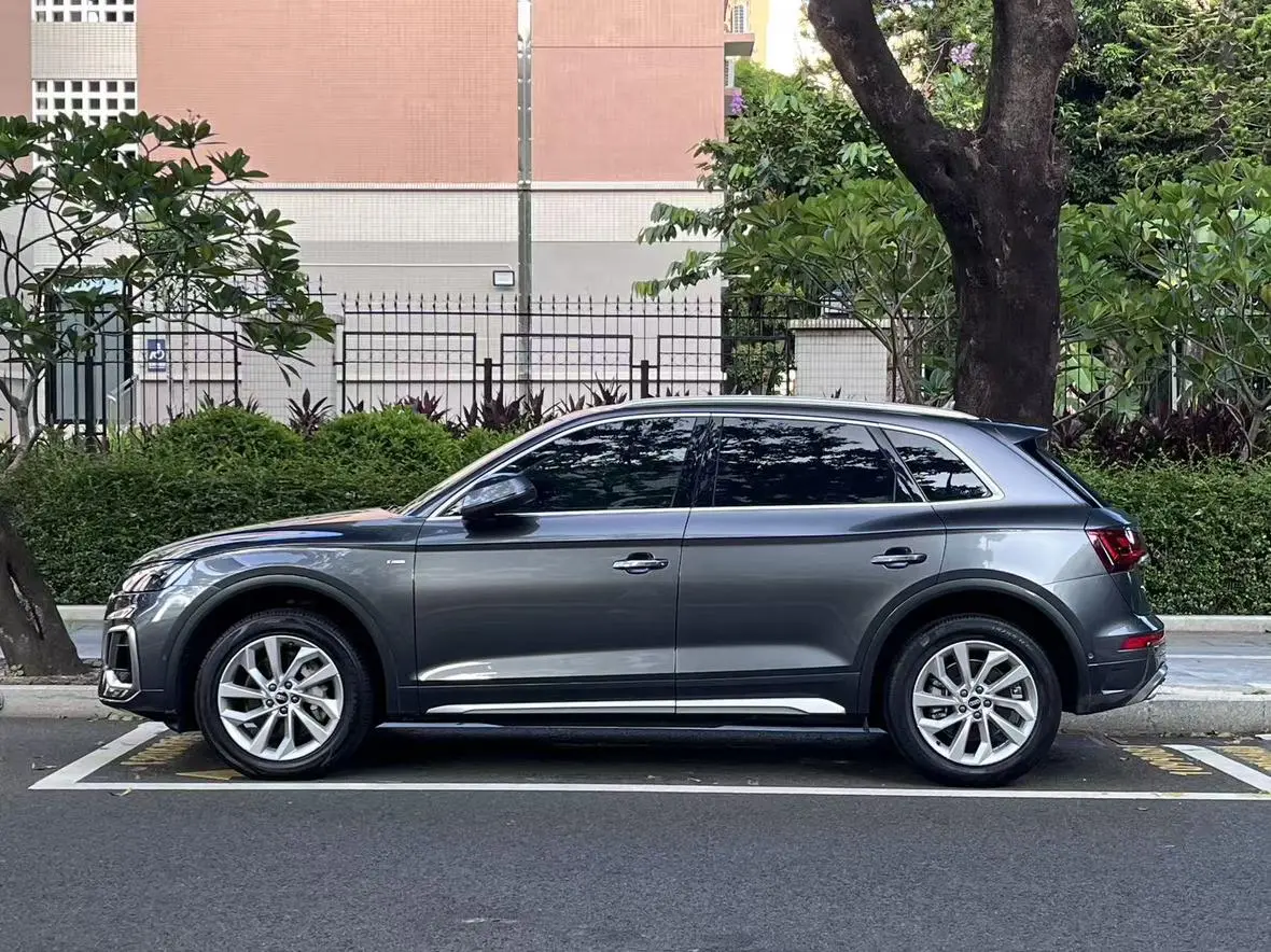 Audi Q5L 2022 40T Dynamic Luxury