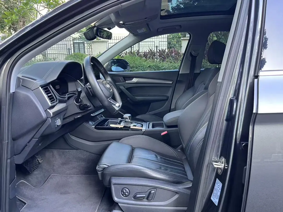 Audi Q5L 2022 40T Dynamic Luxury