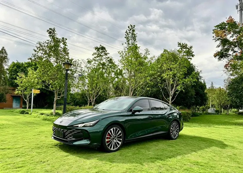 MG MG7 2023 1.5T DCT