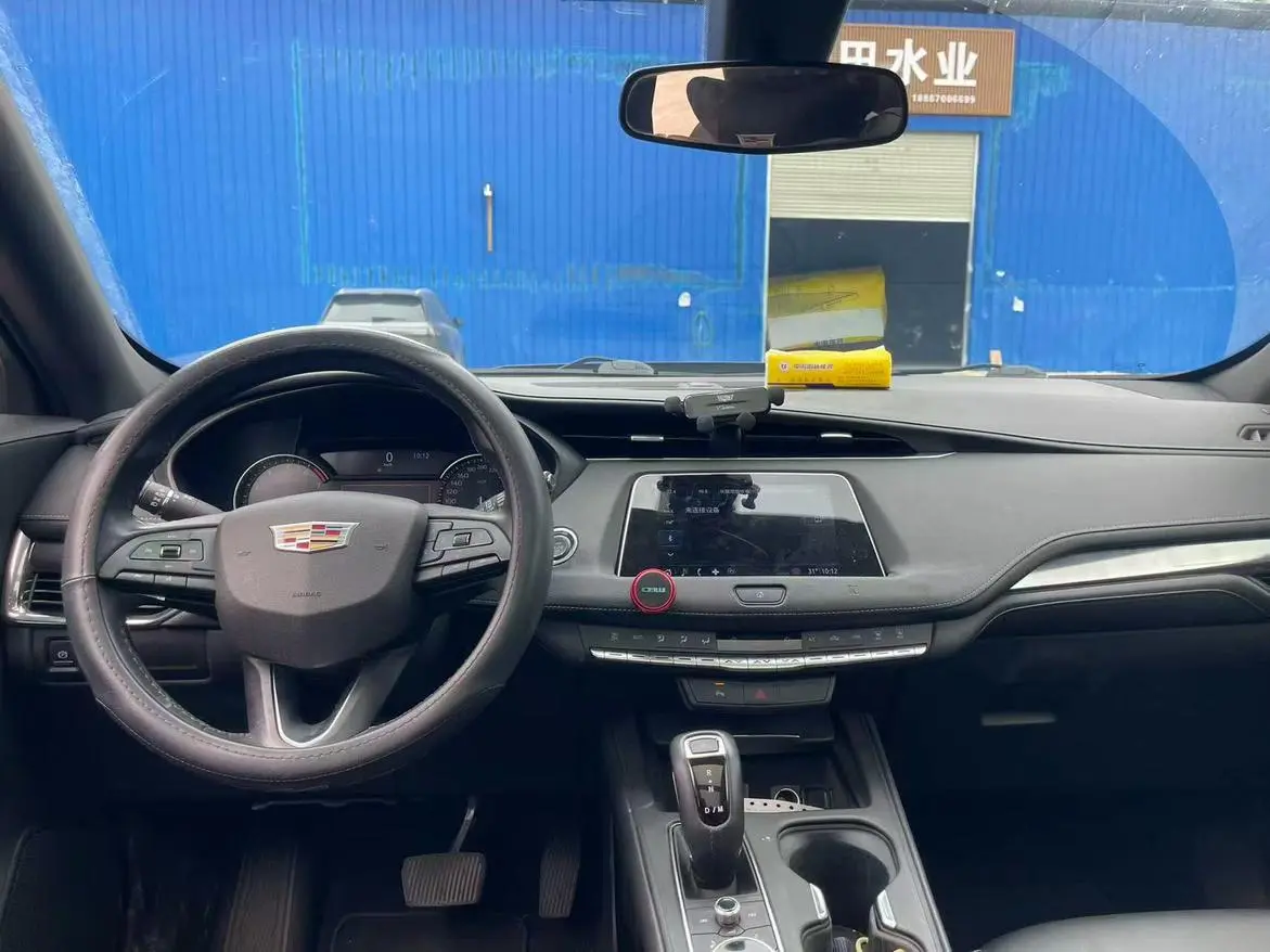 Cadillac XT4 2018 28T 2WD Tech