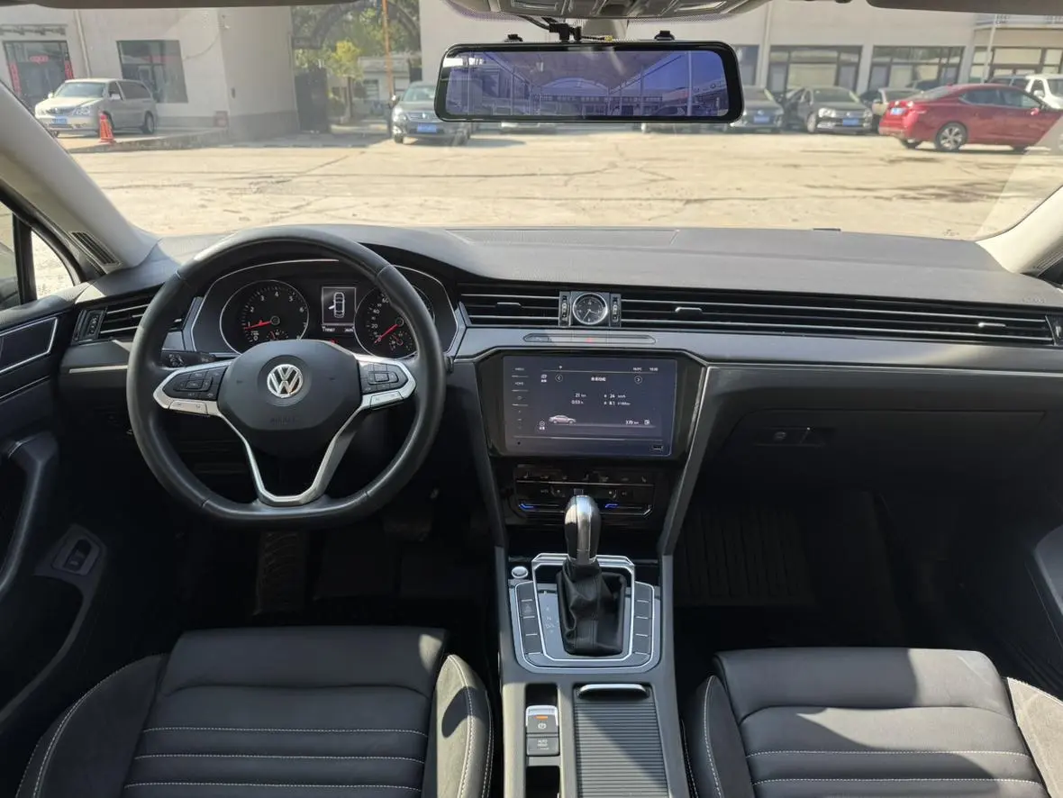 Volkswagen Magotan 2020 330TSI DSG Leading