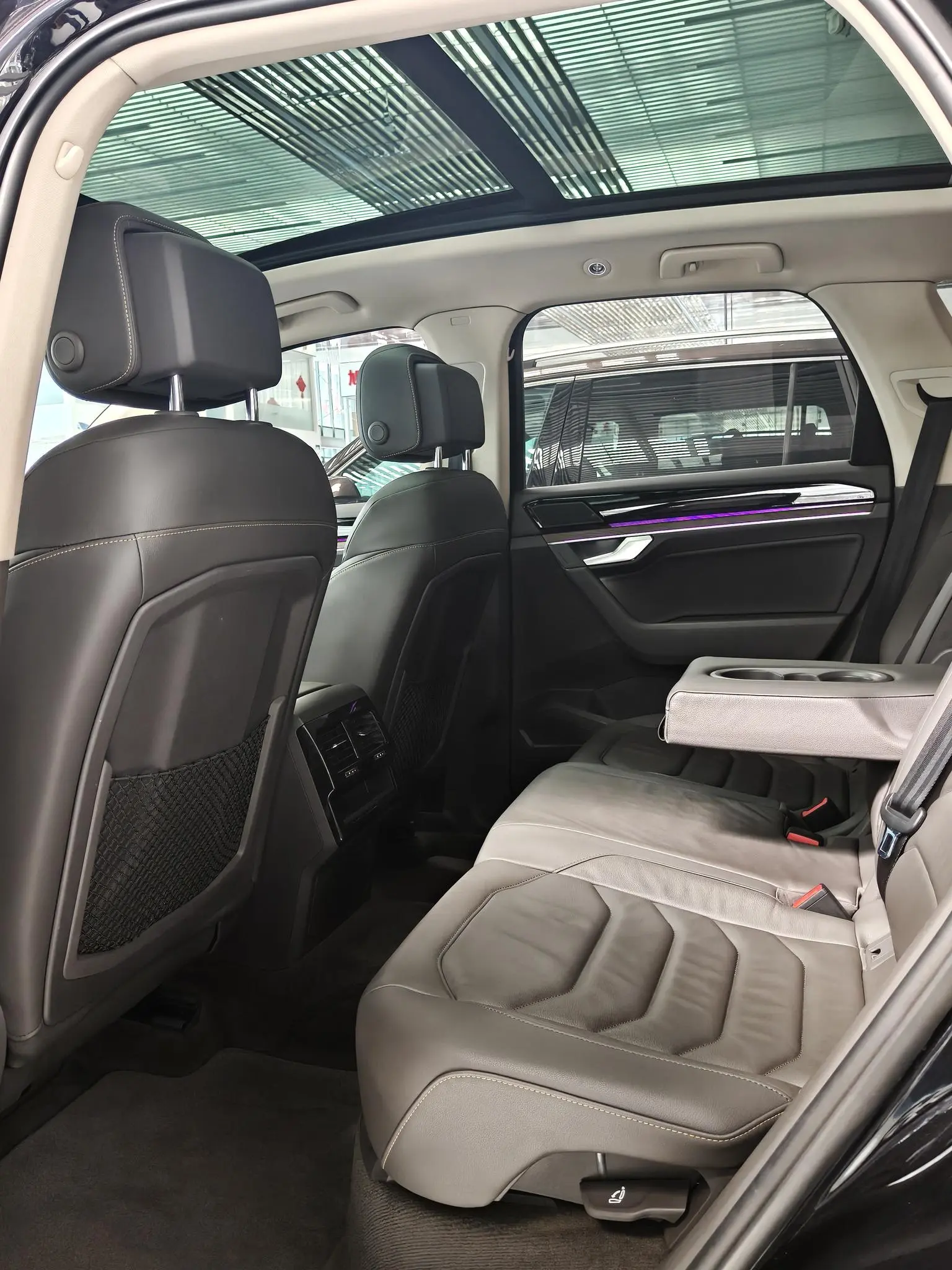 Volkswagen Touareg 2019 2.0TSI Sharp China VI