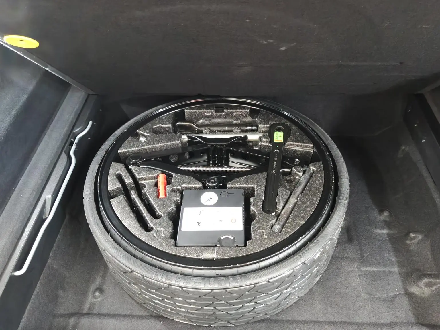 Volkswagen Touareg 2019 2.0TSI Sharp China VI