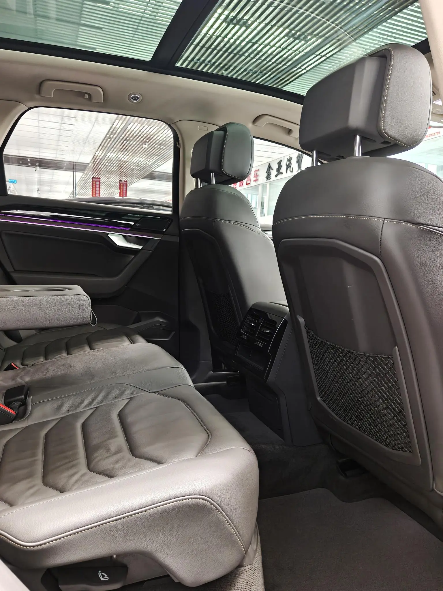 Volkswagen Touareg 2019 2.0TSI Sharp China VI