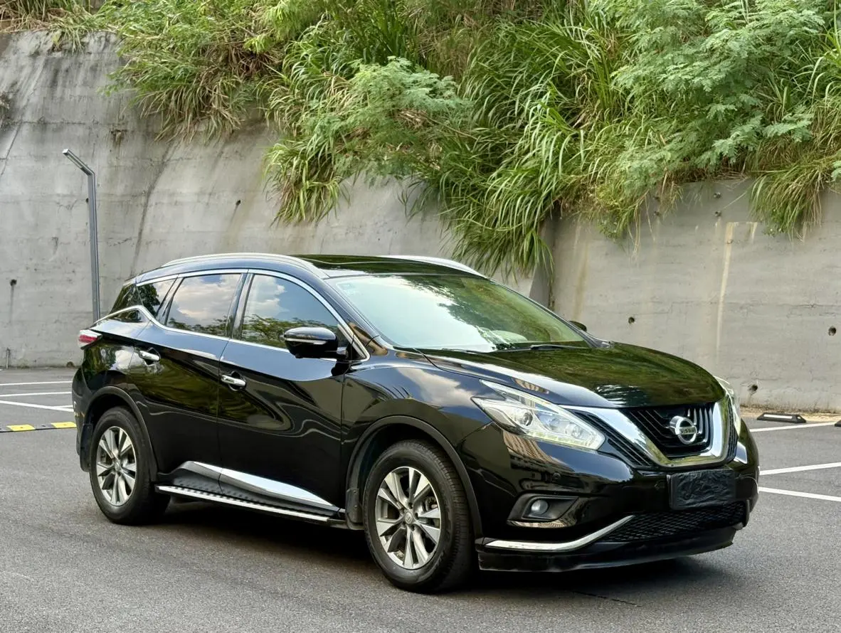 Nissan Murano 2019 2.5L XL 2WD Smart Connected Luxury China VI