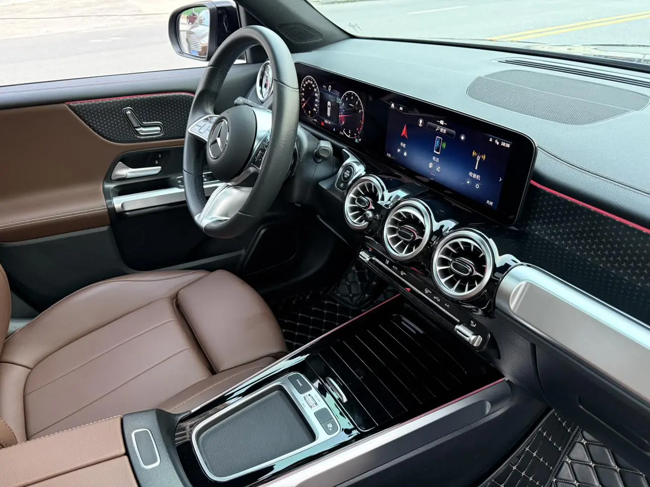 Mercedes-Benz GLB 2024 GLB 200 Dynamic