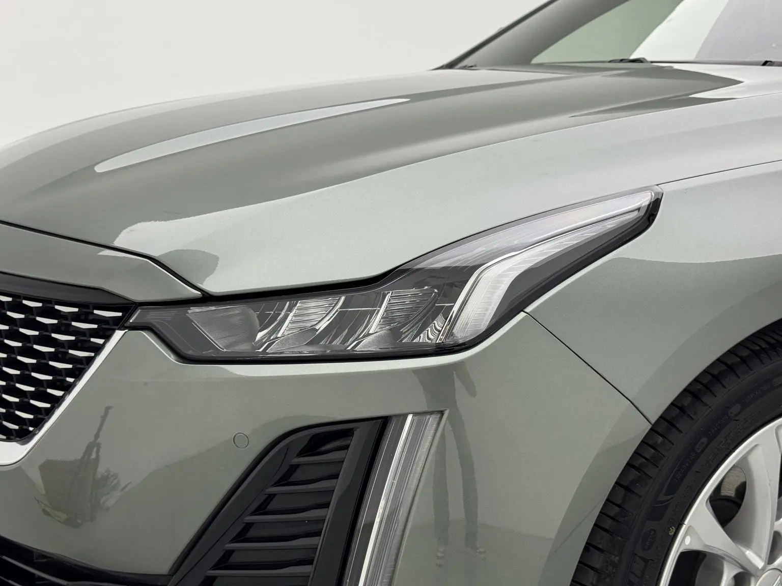 Cadillac CT5 2023 28T Luxury Standard