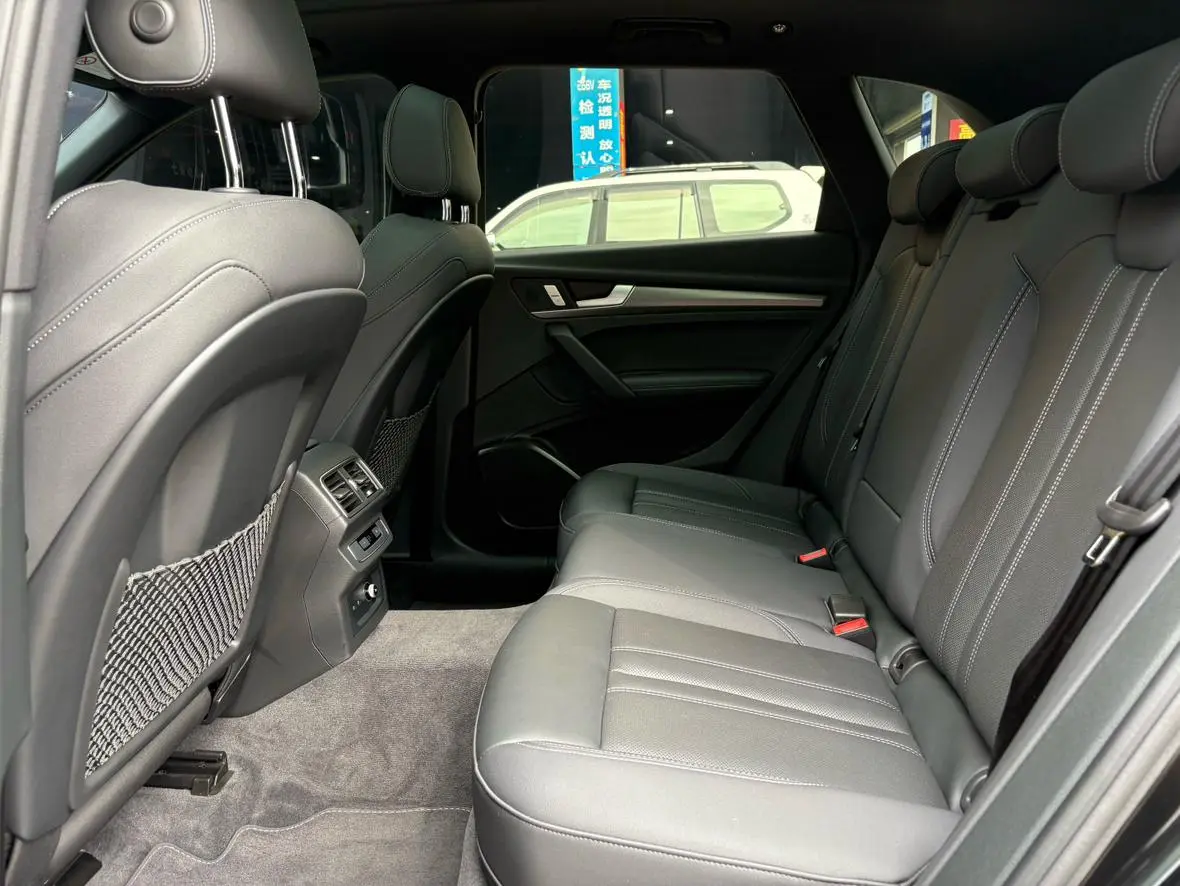 Audi Q5L 2023 40T Dynamic Luxury