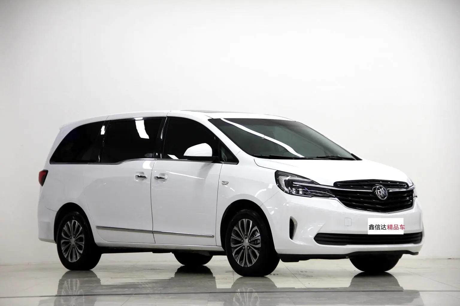 Buick GL8 2021 Facelift 652T Luxury