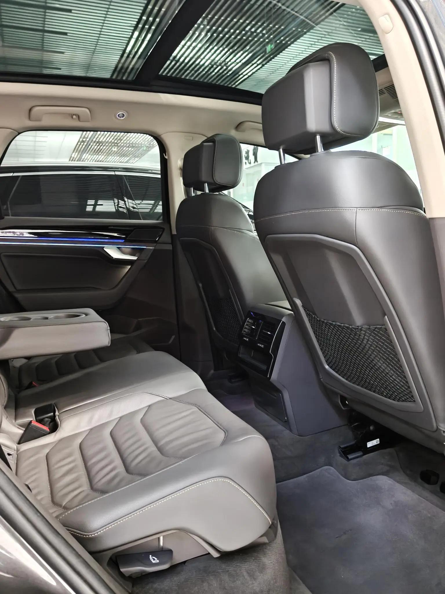 Volkswagen Touareg 2019 2.0TSI Sharp China VI