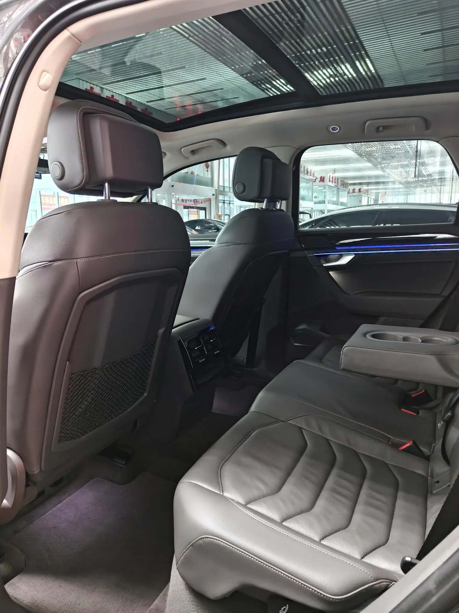 Volkswagen Touareg 2019 2.0TSI Sharp China VI