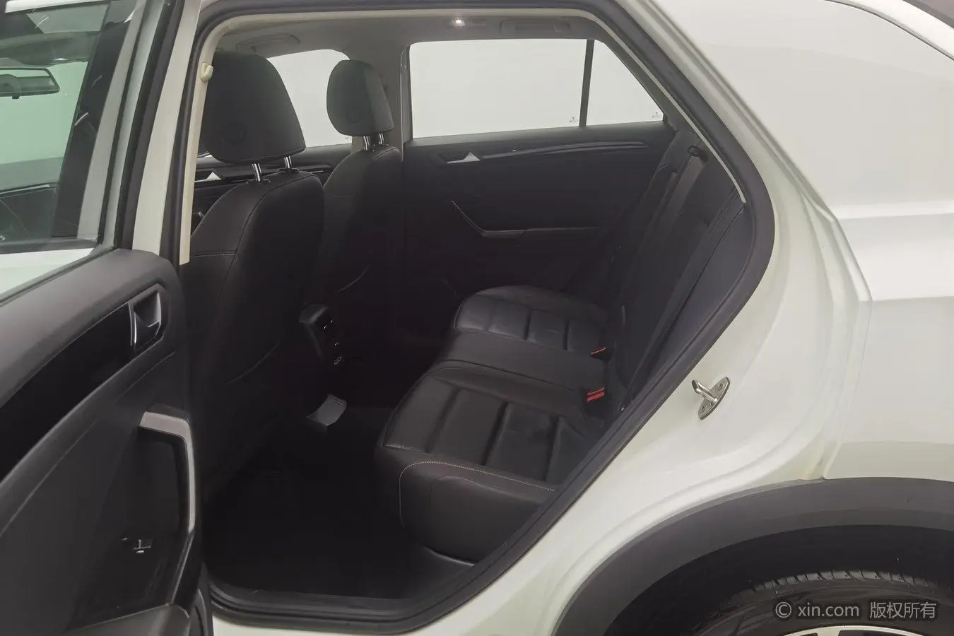 Volkswagen T-Roc 2021 280TSI DSG 2WD Smart Connected