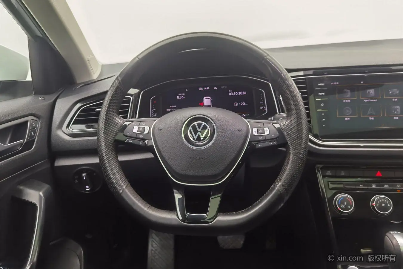 Volkswagen T-Roc 2021 280TSI DSG 2WD Smart Connected