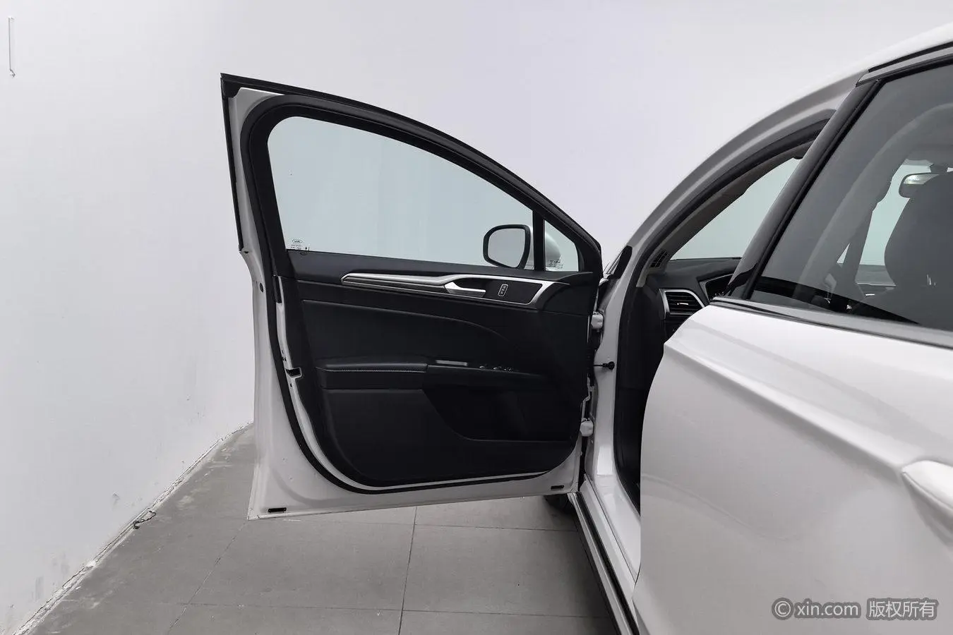 Ford Mondeo 2020 EcoBoost 180 Fashion