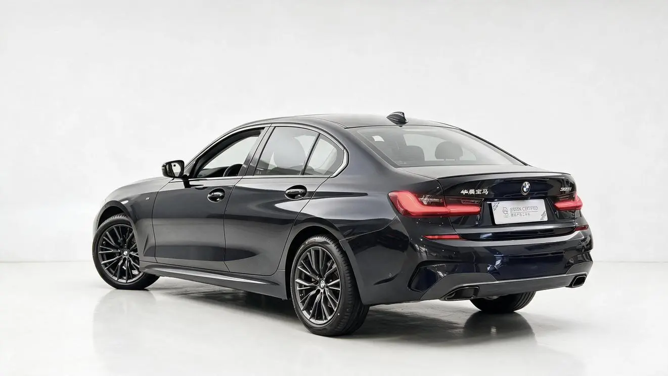BMW 3 Series 2021 325i M Sport Shadow Night Package