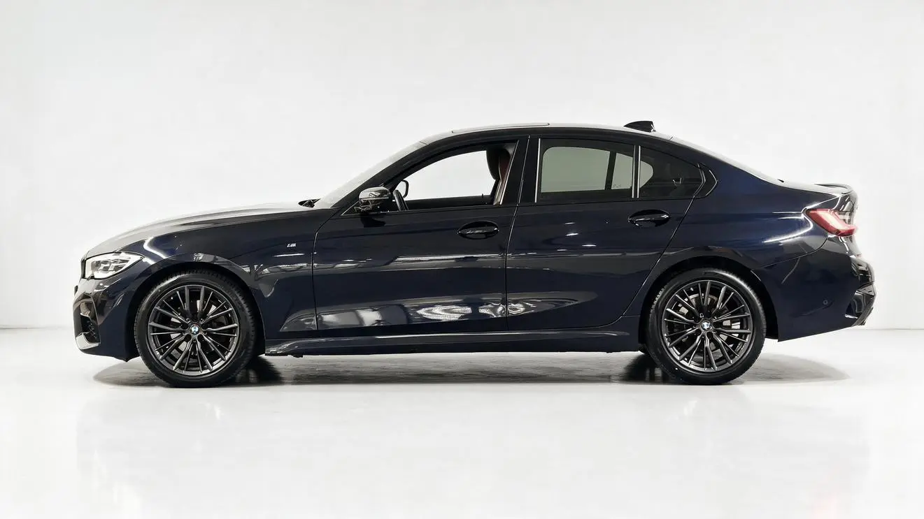 BMW 3 Series 2021 325i M Sport Shadow Night Package