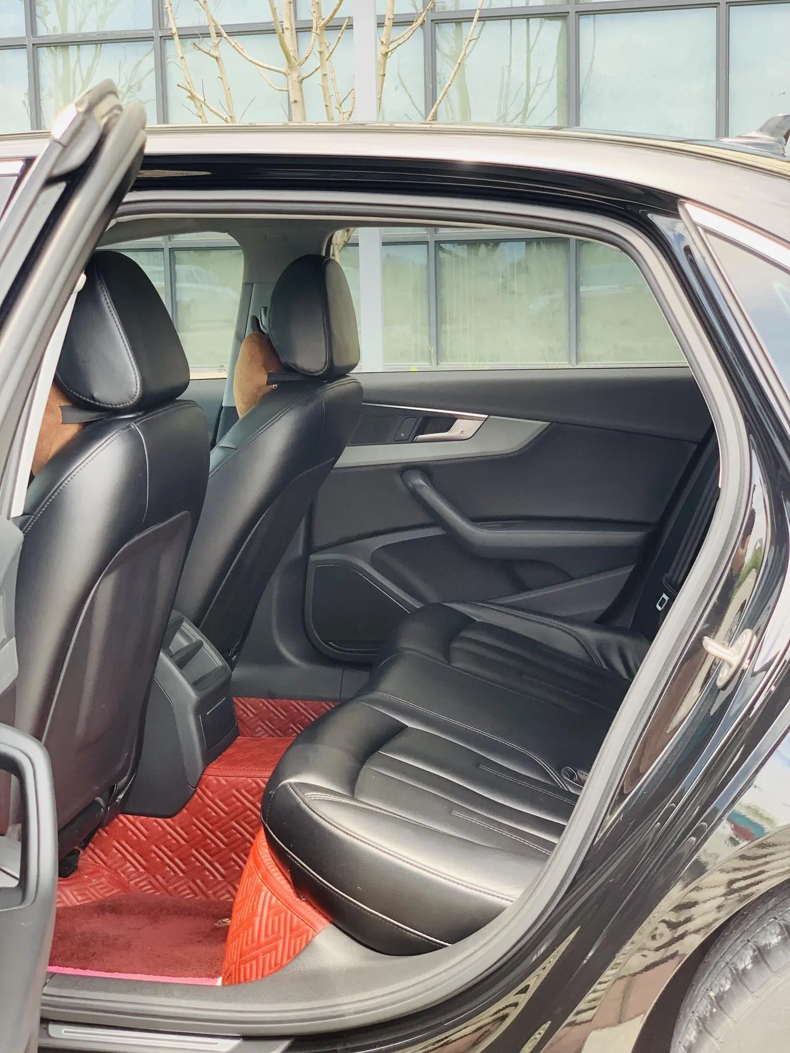 Audi A4L 2019 40 TFSI Progressive China VI