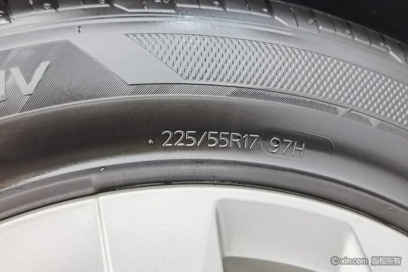 Volkswagen Tharu 2023 300TSI 2WD
