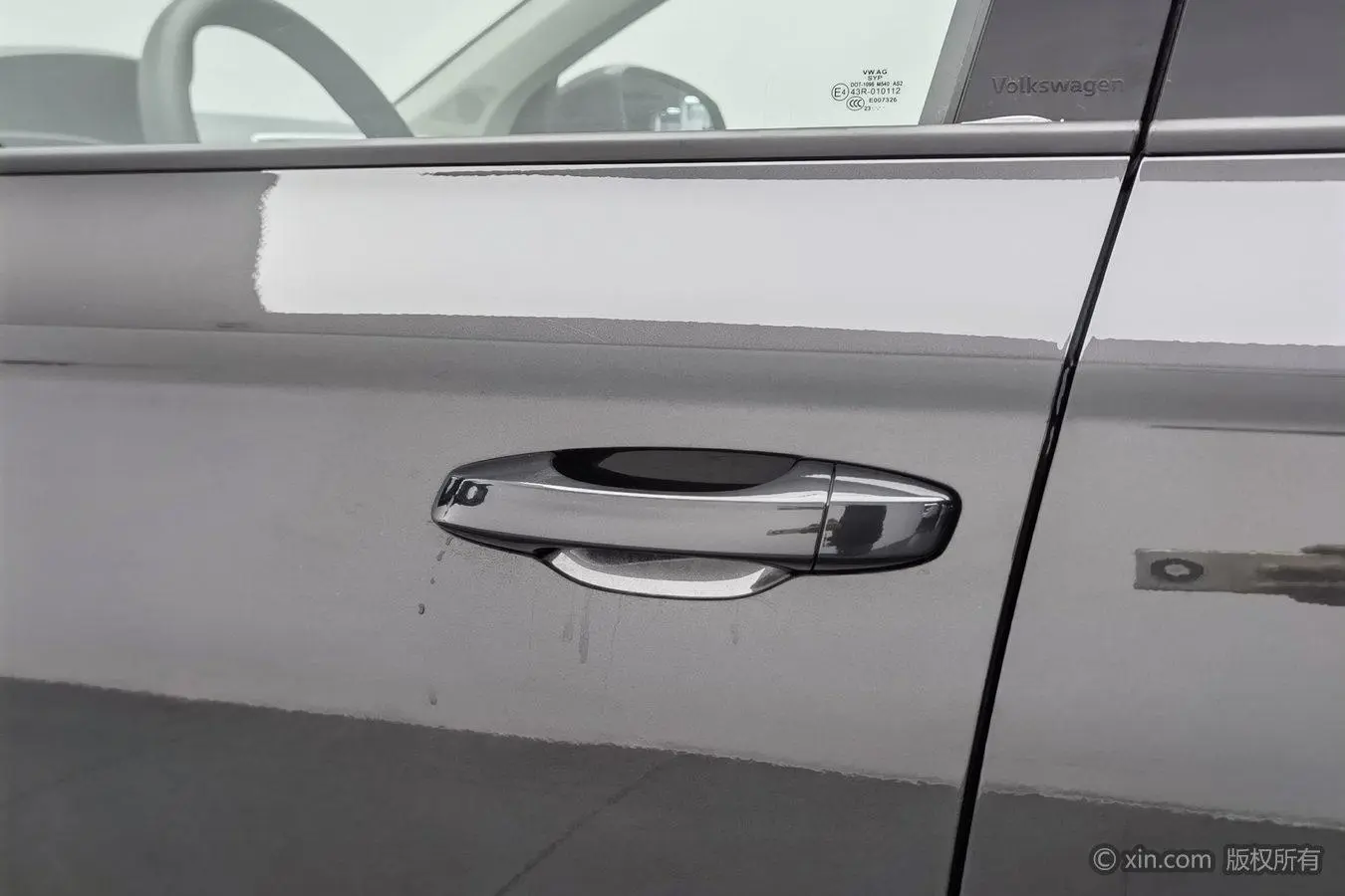 Volkswagen Tharu 2023 300TSI 2WD