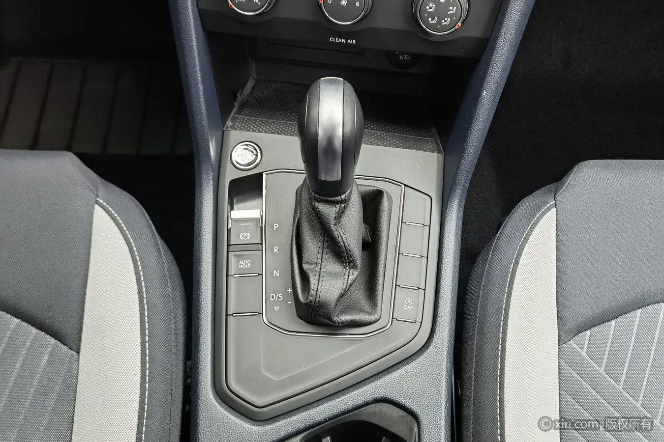 Volkswagen Tharu 2023 300TSI 2WD