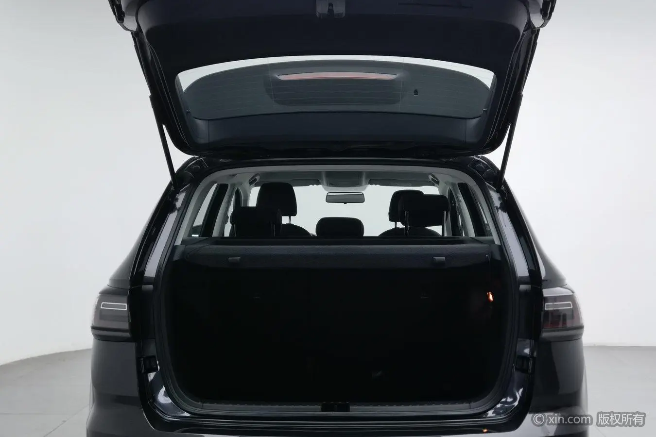 Volkswagen Tharu 2023 300TSI 2WD
