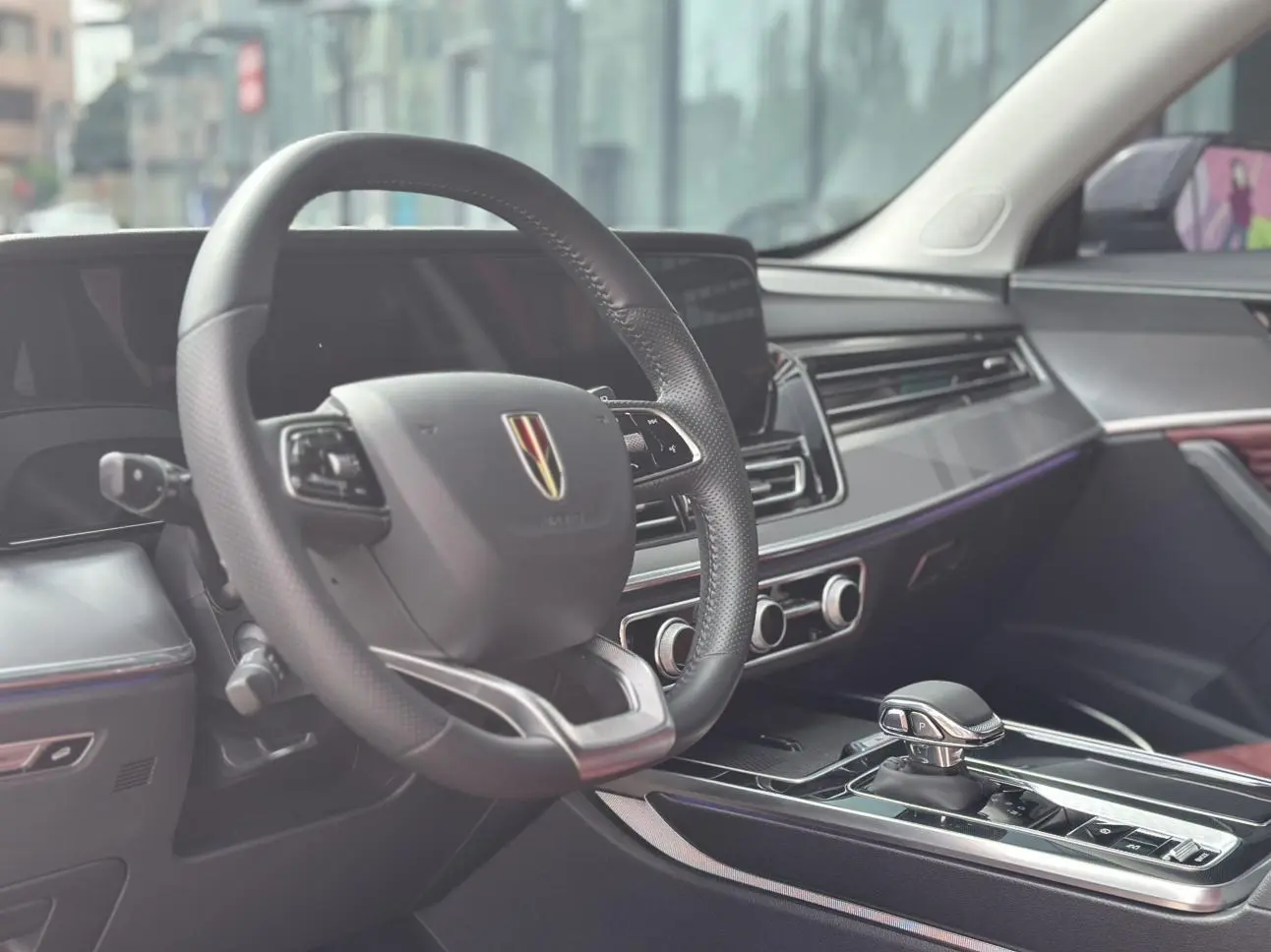 Hongqi HS5 2023 2.0T Pro