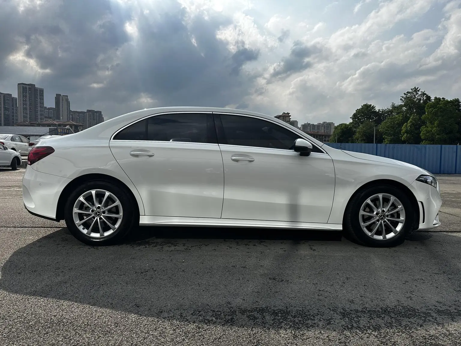 Mercedes-Benz A Class 2022 Facelift A 200 L Sport Sedan Fashion
