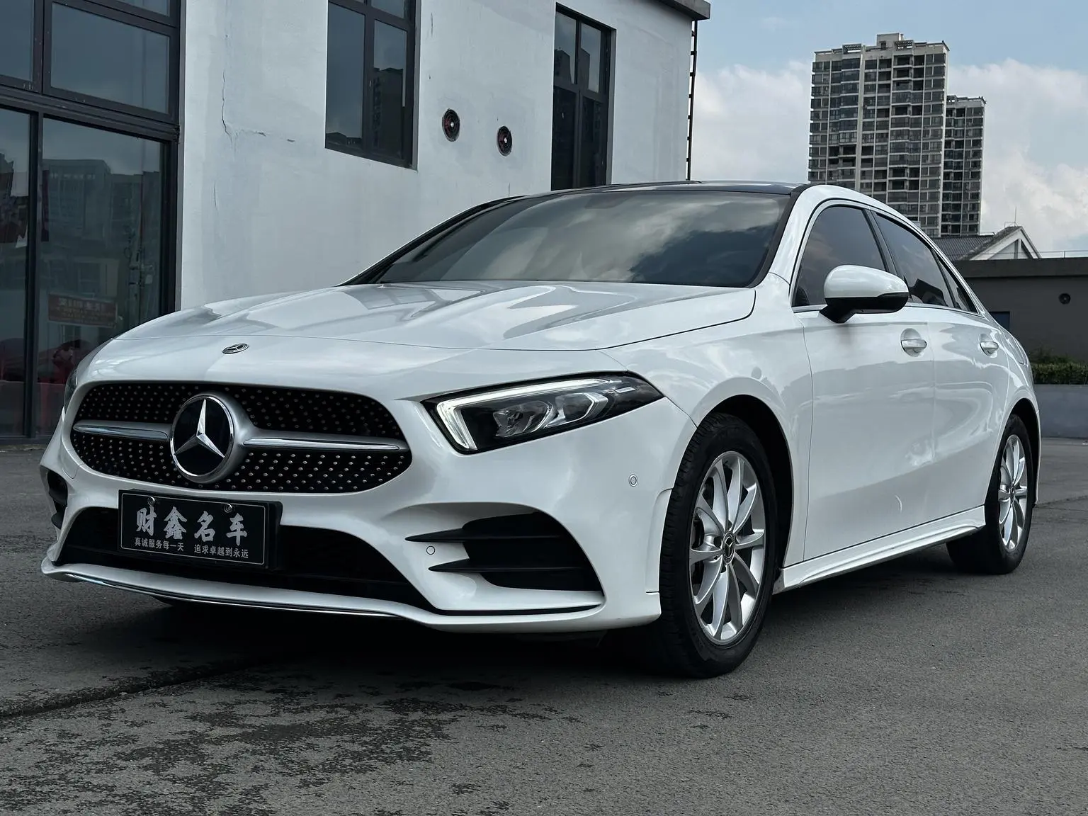 Mercedes-Benz A Class 2022 Facelift A 200 L Sport Sedan Fashion
