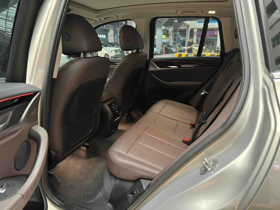BMW X3 2021 xDrive25i Luxury Package